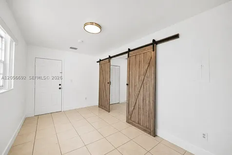 3231 SW 25th Street Miami FL 33133