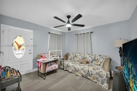 3231 SW 25th Street Miami FL 33133