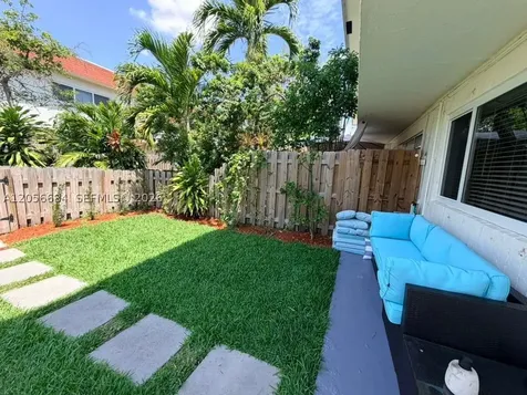 1500 NE 151st Street Miami FL 33162