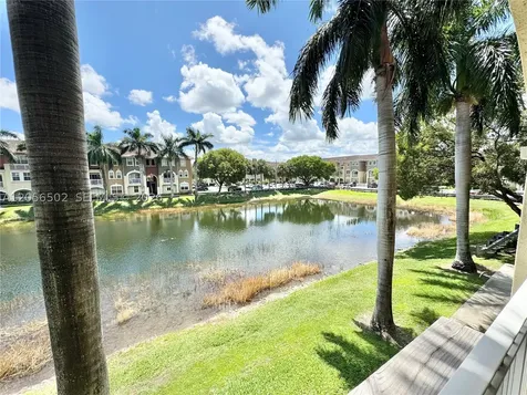 10850 NW 89th Terrace Doral FL 33178