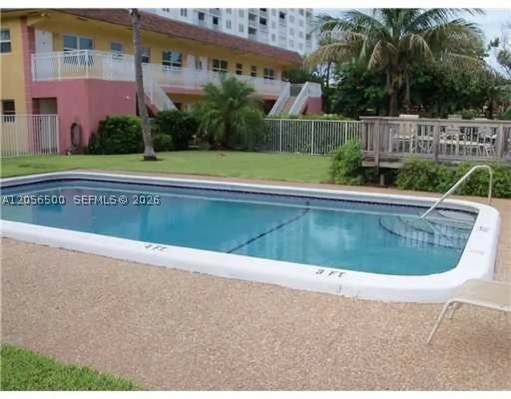 2121 N Ocean Boulevard Fort Lauderdale FL 33305