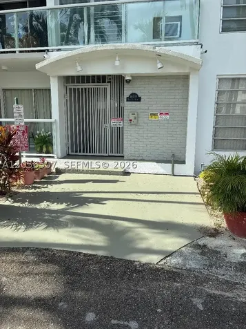 1600 NE 114th Street Miami FL 33181