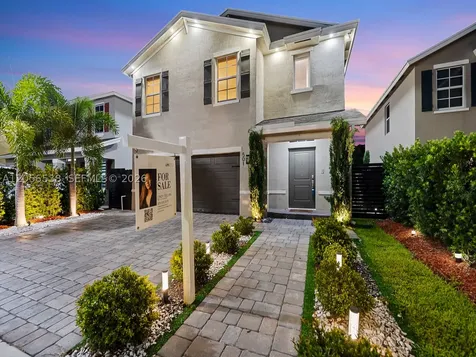 501 NE 6th Court Florida City FL 33034
