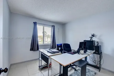 16 Via De Casas Sur Boynton Beach FL 33426
