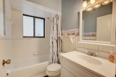 16 Via De Casas Sur Boynton Beach FL 33426