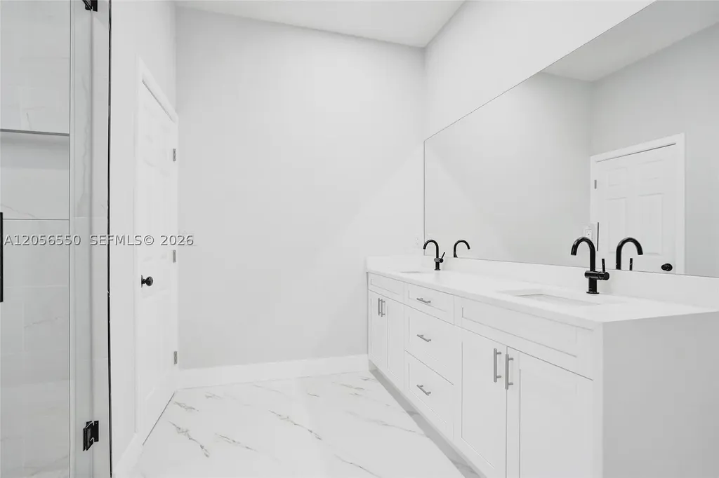 2445 SW 43rd Terrace Fort Lauderdale FL 33317