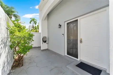 20903 Leeward Court Aventura FL 33180