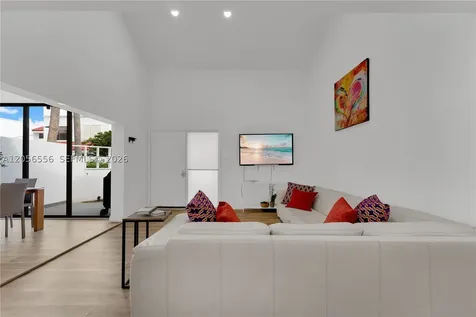 20903 Leeward Court Aventura FL 33180