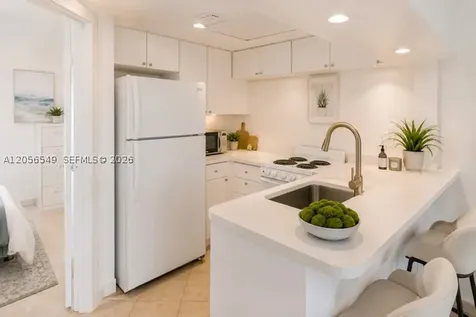 345 Michigan Avenue Miami Beach FL 33139