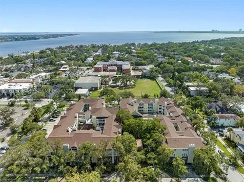 1000 W Horatio Street Other City - In The State Of Florida FL 33606