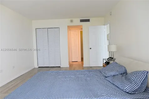 5555 Collins Avenue Miami Beach FL 33140