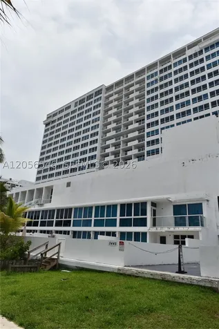 5555 Collins Avenue Miami Beach FL 33140
