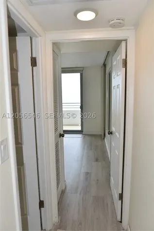 5555 Collins Avenue Miami Beach FL 33140