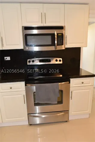 5555 Collins Avenue Miami Beach FL 33140
