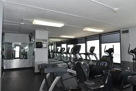 5555 Collins Avenue Miami Beach FL 33140