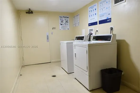 5555 Collins Avenue Miami Beach FL 33140