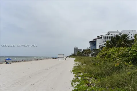 5555 Collins Avenue Miami Beach FL 33140