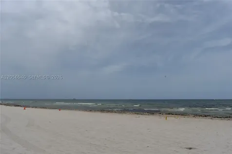 5555 Collins Avenue Miami Beach FL 33140