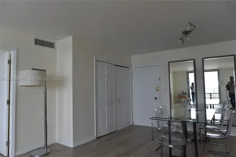5555 Collins Avenue Miami Beach FL 33140