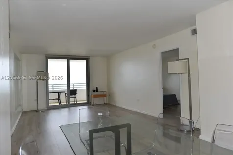 5555 Collins Avenue Miami Beach FL 33140