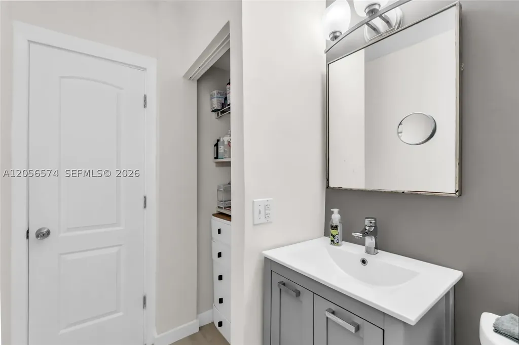 1340 NW 4th Avenue Fort Lauderdale FL 33311
