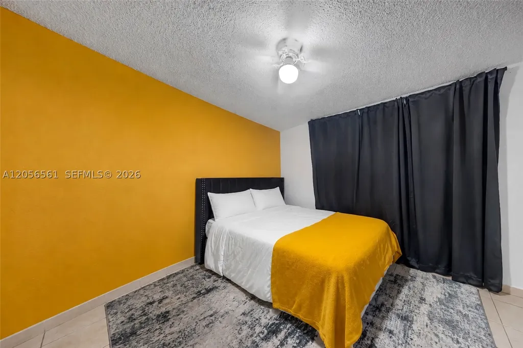4025 W Mcnab Road Pompano Beach FL 33069