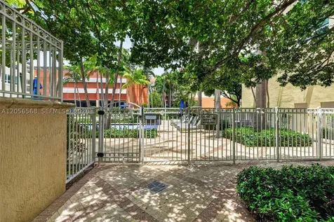 2000 N Bayshore Drive Miami FL 33137