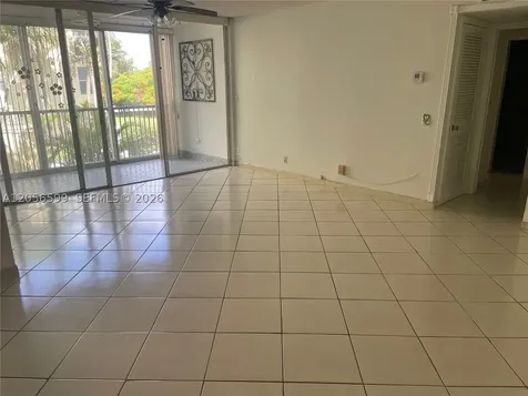 940 NE 199th Street Miami FL 33179