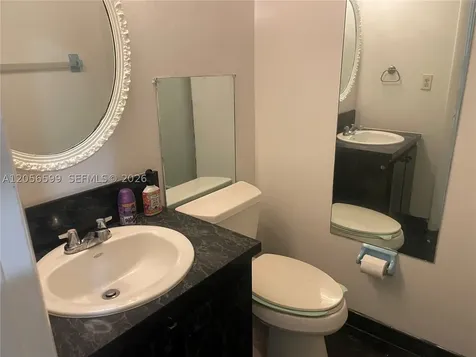940 NE 199th Street Miami FL 33179