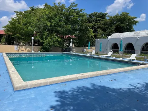 940 NE 199th Street Miami FL 33179