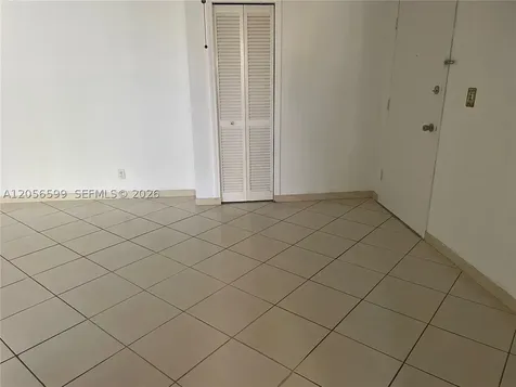 940 NE 199th Street Miami FL 33179