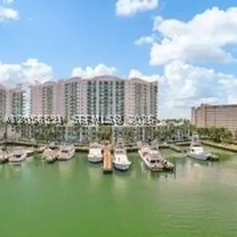 7918 Harbor Island Drive North Bay Village FL 33141