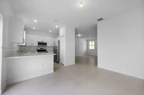 2567 SE 25th Drive Homestead FL 33035