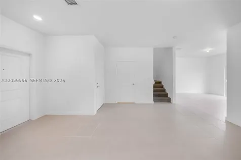 2567 SE 25th Drive Homestead FL 33035