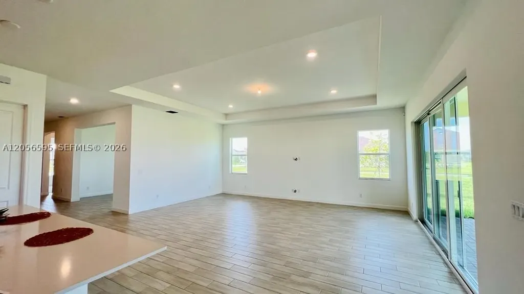 1097 Haywagon Trail Loxahatchee FL 33470
