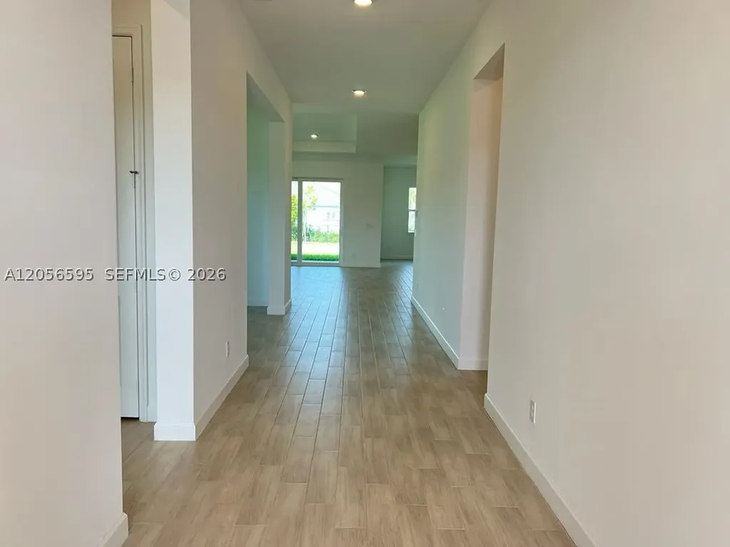 1097 Haywagon Trail Loxahatchee FL 33470