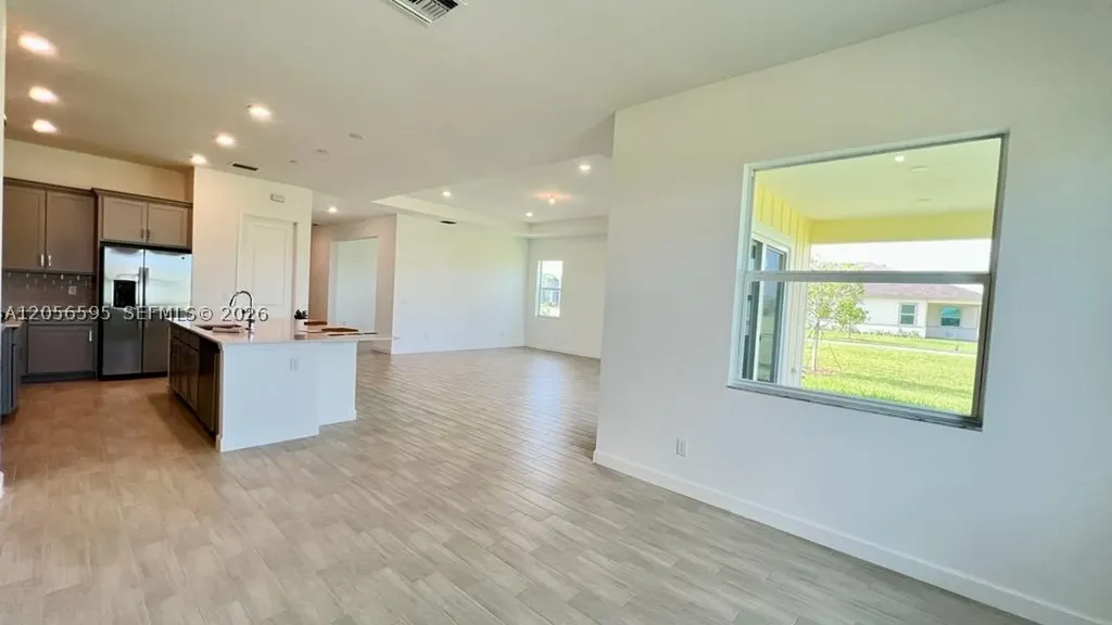 1097 Haywagon Trail Loxahatchee FL 33470