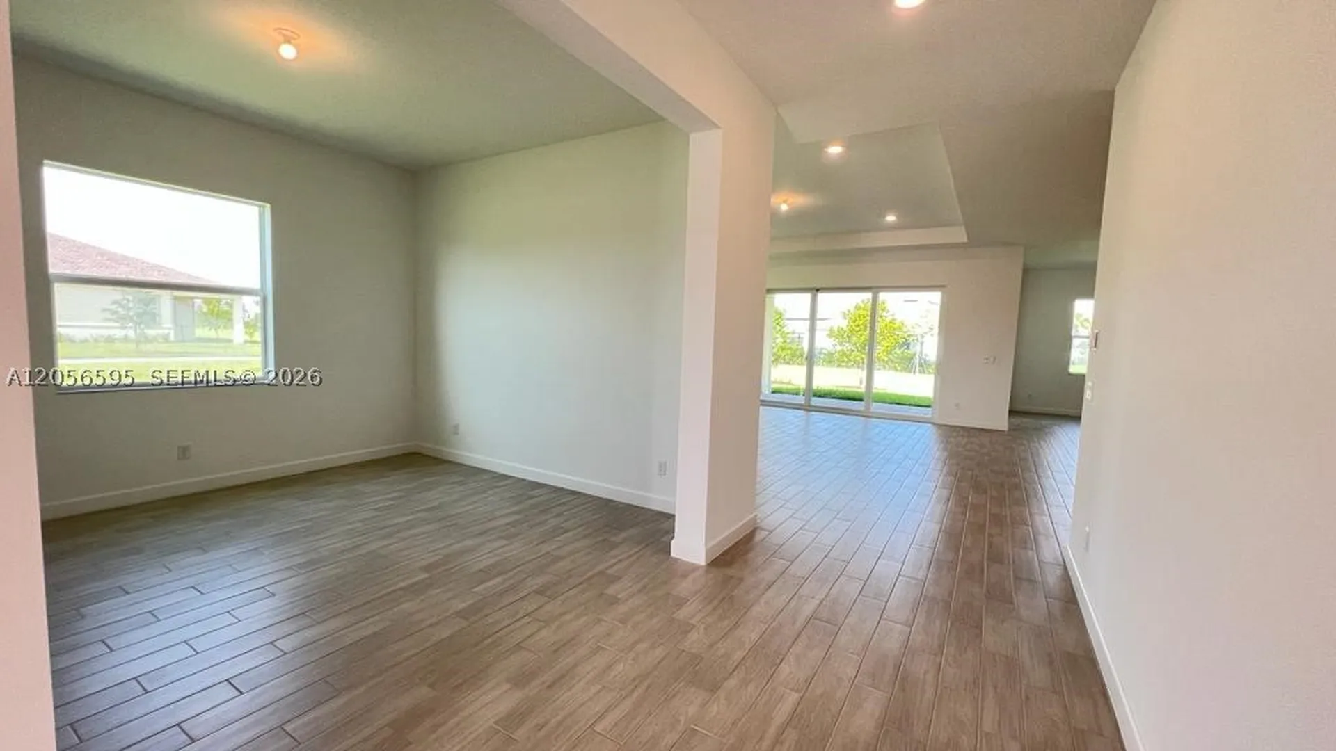 1097 Haywagon Trail Loxahatchee FL 33470