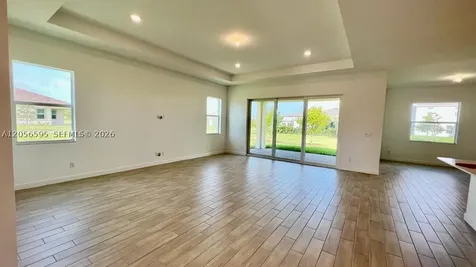 1097 Haywagon Trail Loxahatchee FL 33470