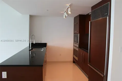 465 Brickell Avenue Miami FL 33131
