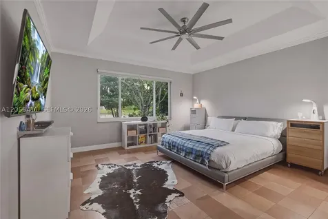 1032 NW 139th Terrace Pembroke Pines FL 33028