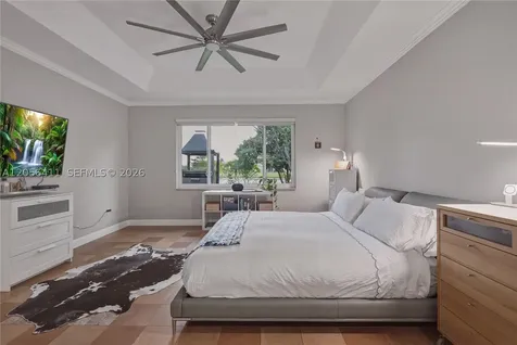 1032 NW 139th Terrace Pembroke Pines FL 33028