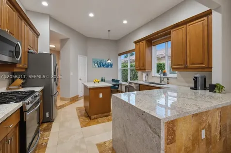 1032 NW 139th Terrace Pembroke Pines FL 33028