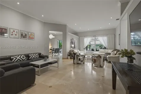 1032 NW 139th Terrace Pembroke Pines FL 33028