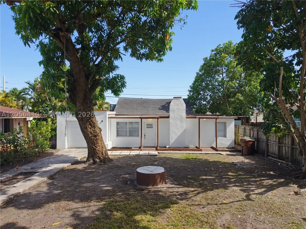 76 W 14 Street Hialeah FL 33010