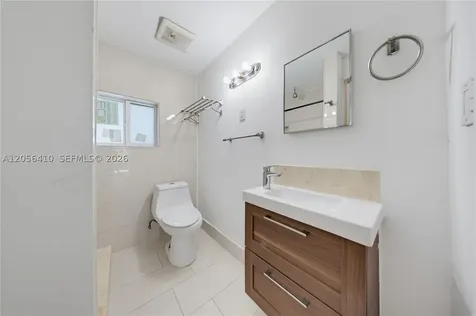 76 W 14 Street Hialeah FL 33010
