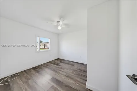 76 W 14 Street Hialeah FL 33010