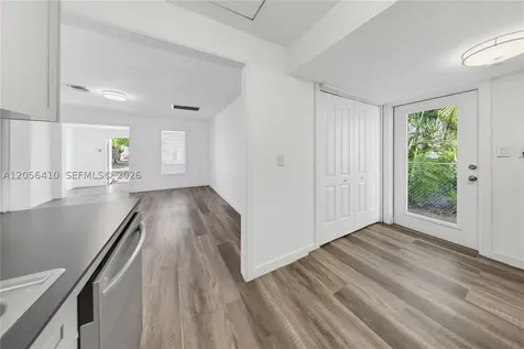 76 W 14 Street Hialeah FL 33010