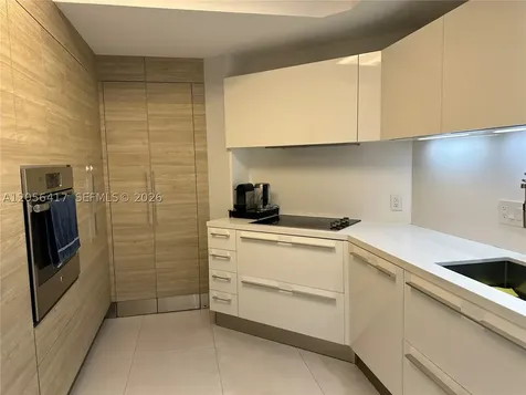 888 Brickell Key Drive Miami FL 33131