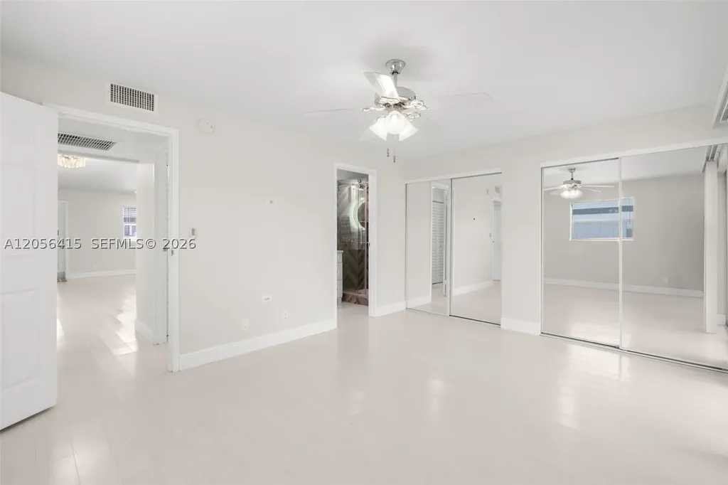631 N Saxony N Delray Beach FL 33446